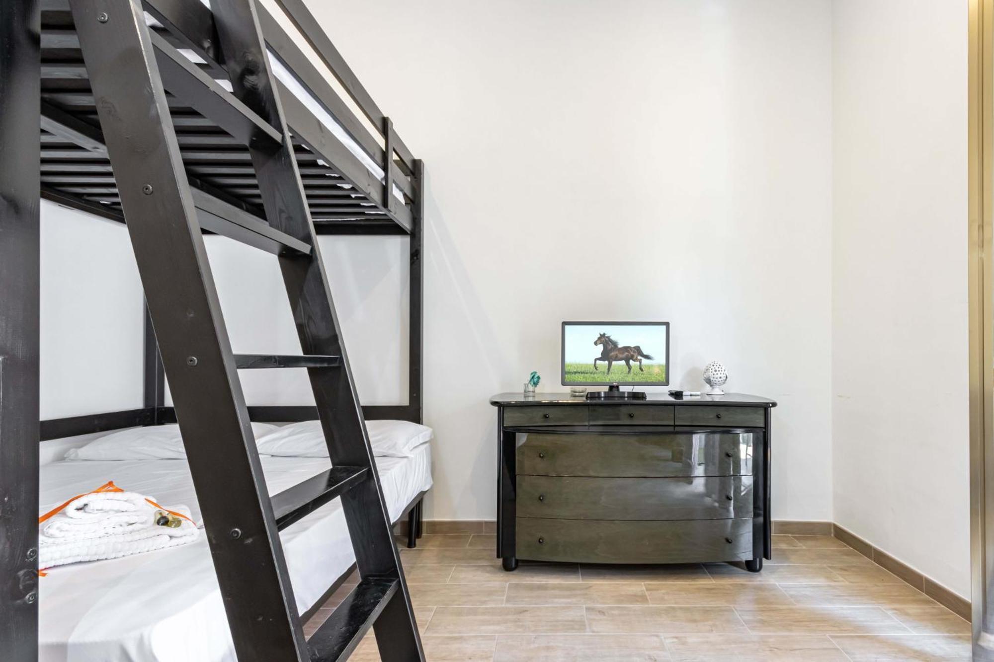 San Nicola Apartments By Rentbeat バーリ エクステリア 写真